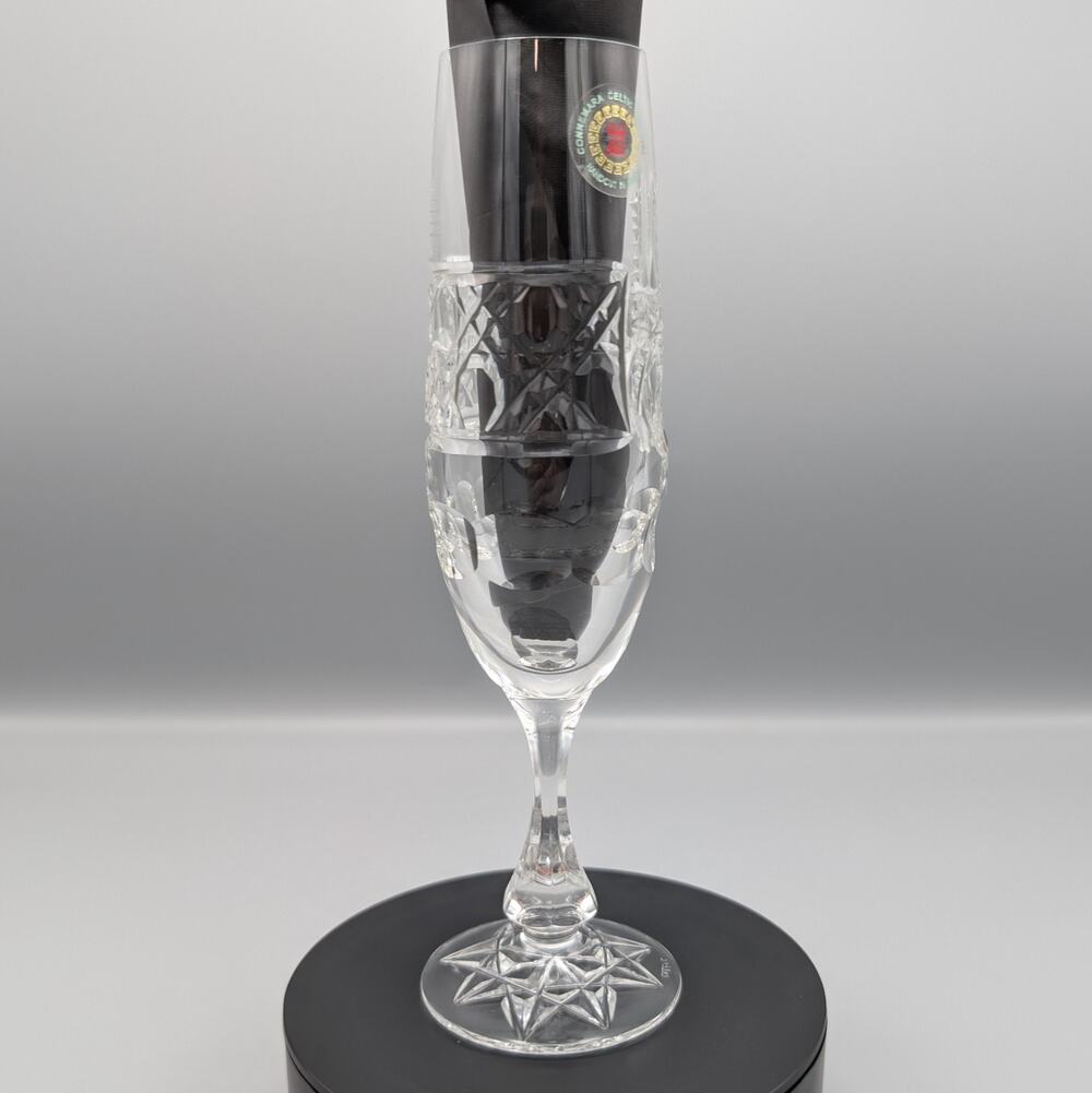 Connemara Celtic Crystal Claddagh Champagne Flute Handcut in Ireland Signed 8.5"
